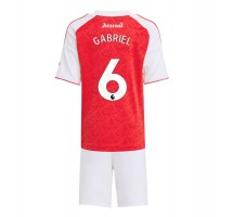 Arsenal Gabriel Magalhaes #6 Koszulka Podstawowa dzieci 2025-26 Krótki Rękaw (+ krótkie spodenki)